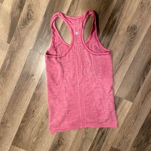 Lululemon pink sports tank